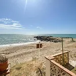 1 Bedroom Lovely In *