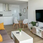 1 Bedroom Lovely In * بينالماذينا